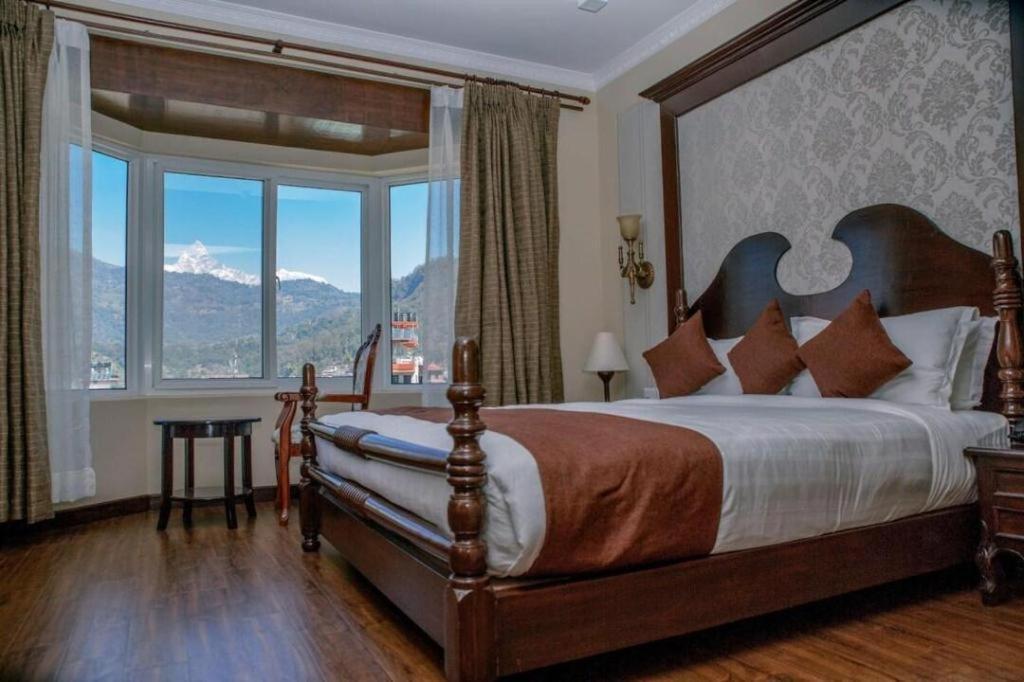 Da Yatra Courtyard Hotel & Resort Покхара Экстерьер фото